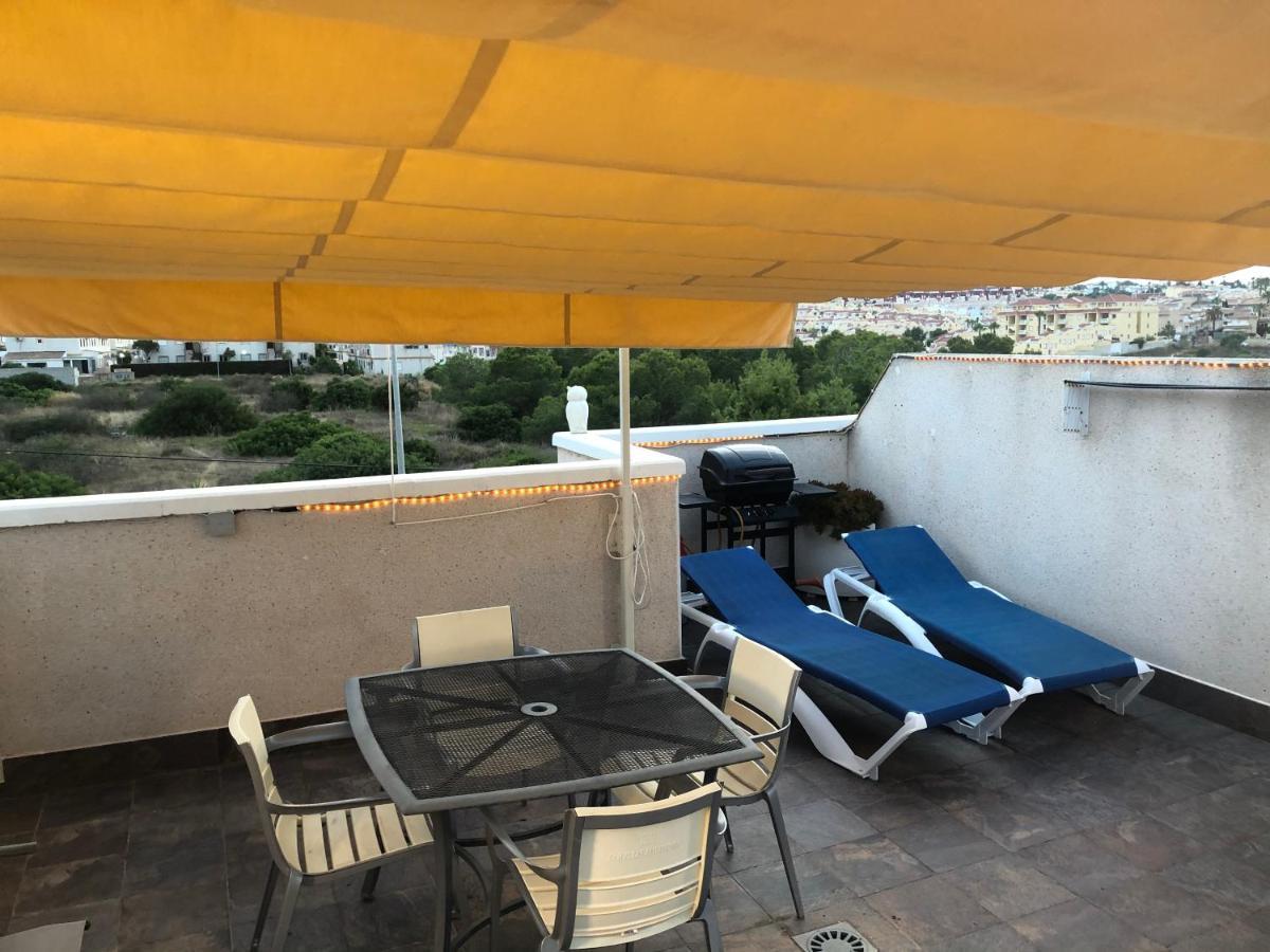 Saint James Park Upstairs Dehesa de Campoamor  Bagian luar foto