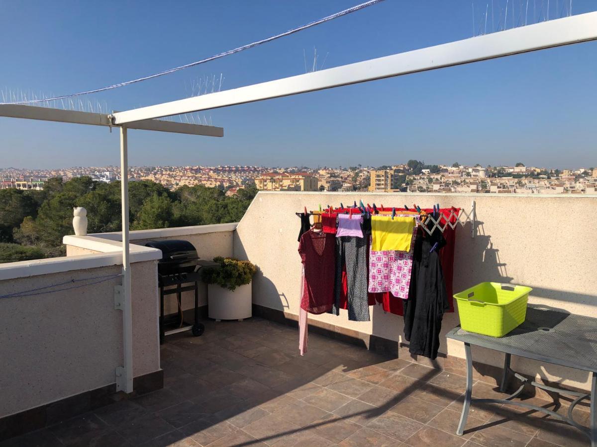 Saint James Park Upstairs Dehesa de Campoamor  Bagian luar foto