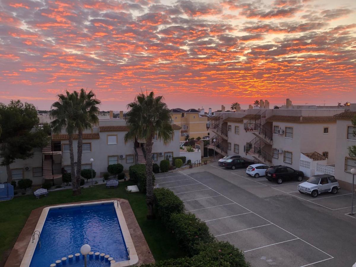 Saint James Park Upstairs Dehesa de Campoamor  Bagian luar foto